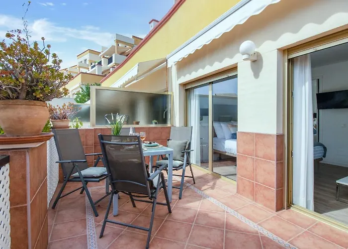 Modern Romana Playa In Marbella, Elviria Apartamento